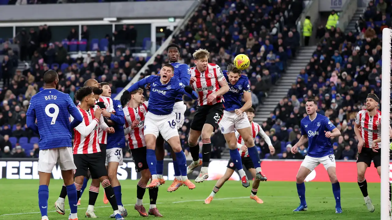 Điểm nóng sân cỏ Brentford vs Everton
